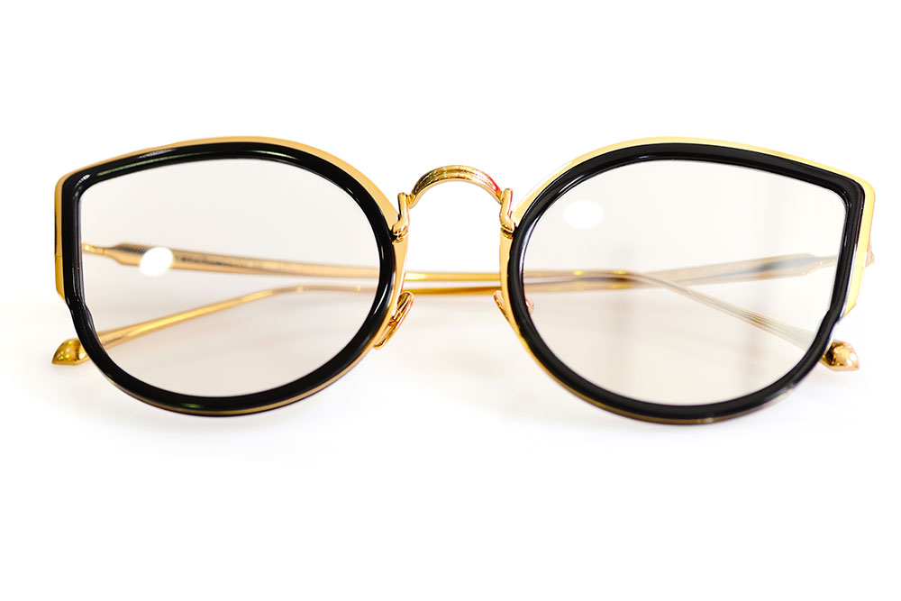 Top 3 Eyeglasses Trends for 2020 1